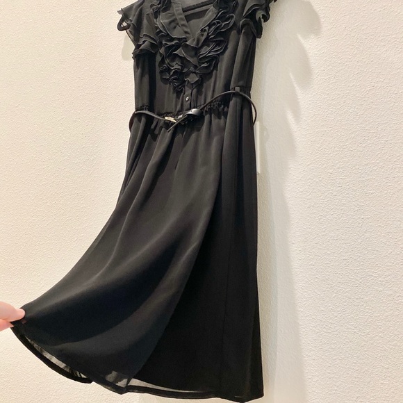 Vintage Zara Basic Collection V-Neck Ruffle Sleeves Dress - Picture 12 of 16